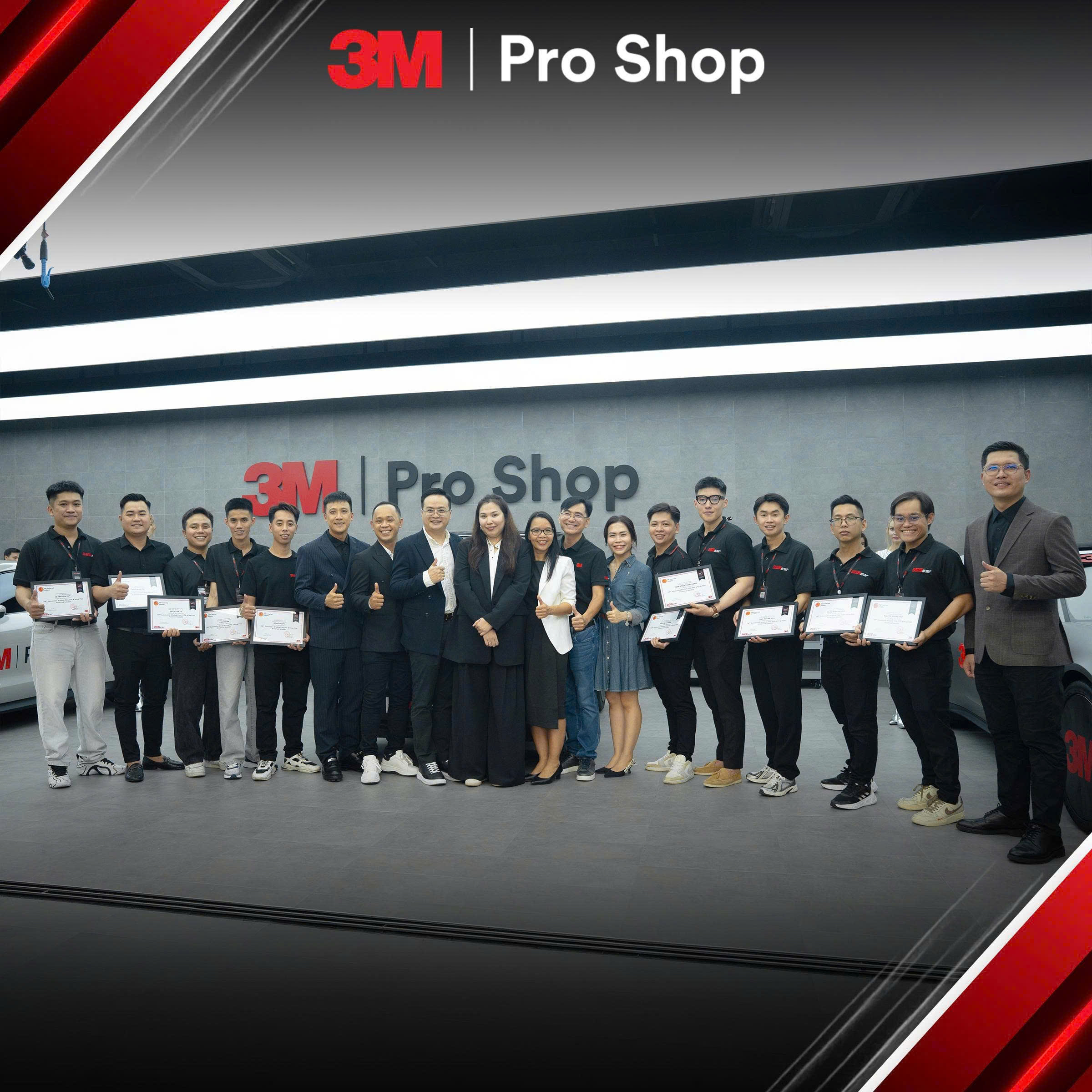 Đội ngũ nhân sự và kỹ thuật viên Auto365 tại 3M Pro Shop
