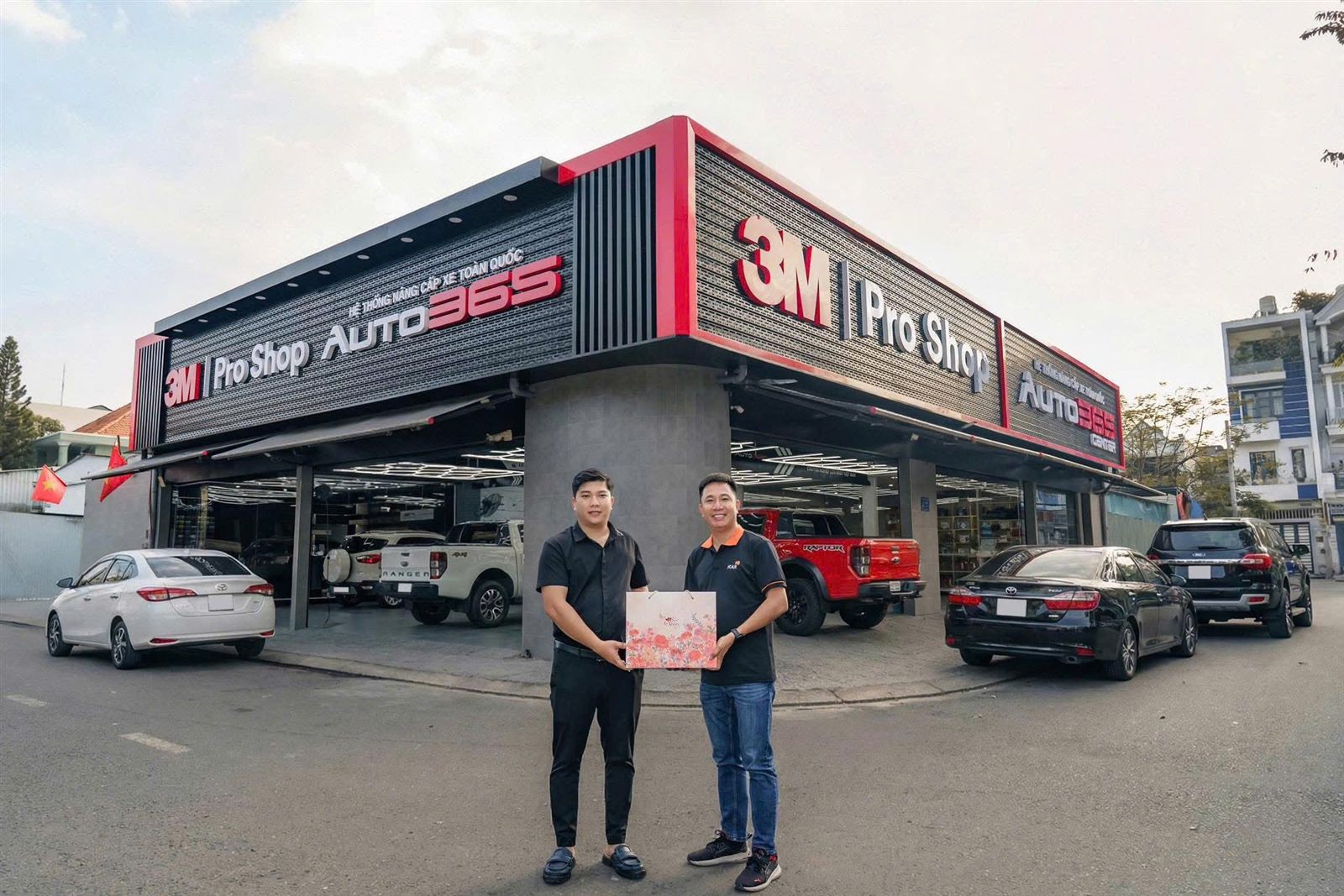 Auto365.vn - Trụ Sở Chính, không gian 3M Pro Shop