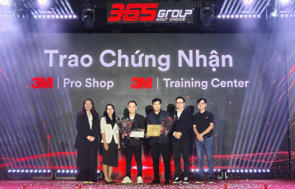 Lễ trao chứng nhận 3M Pro Shop & 3M Training Center cho Auto365 tại sự kiện 365Group