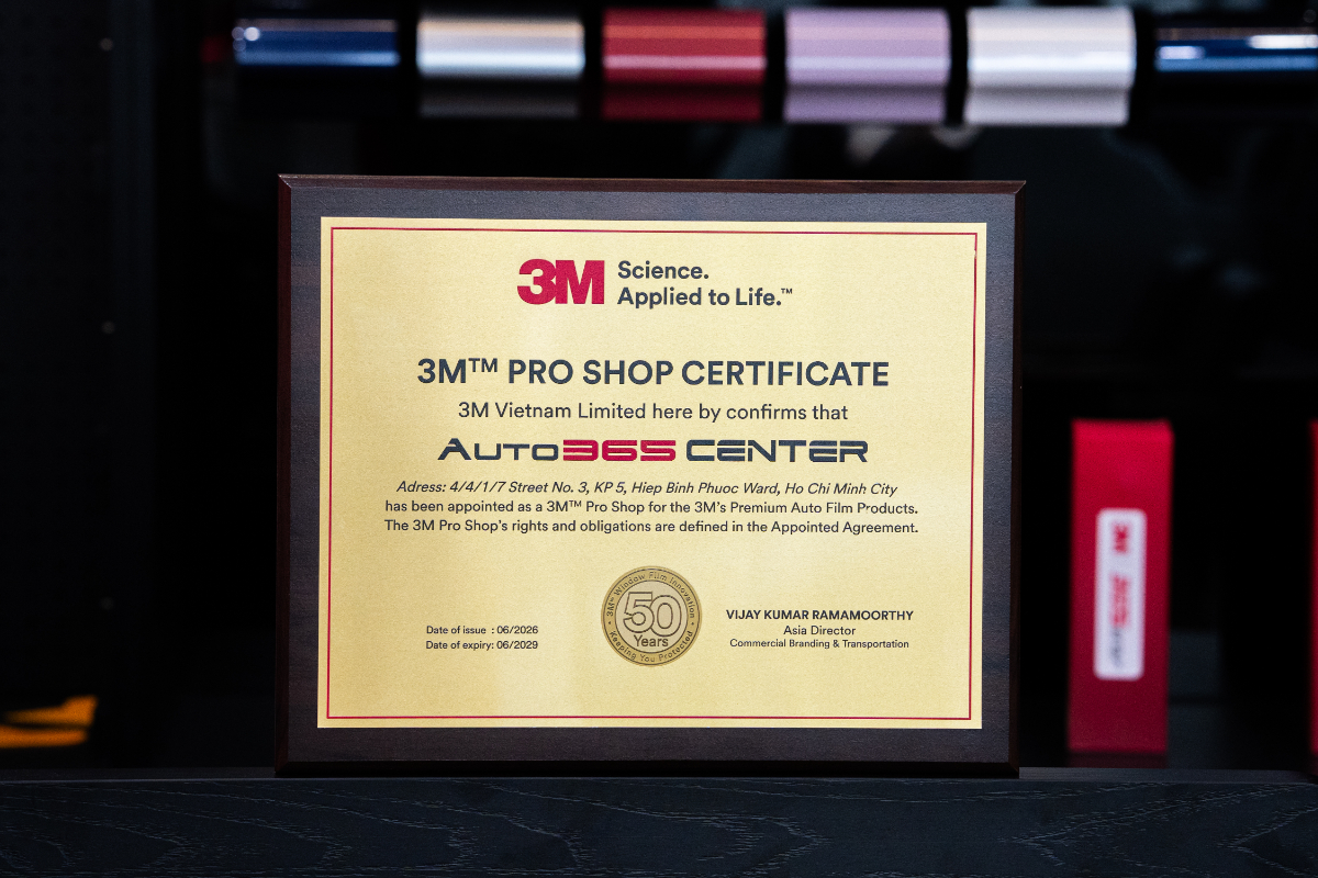 Chứng nhận 3M™ Pro Shop Certificate của Auto365 Center do 3M Vietnam Limited xác nhận.
